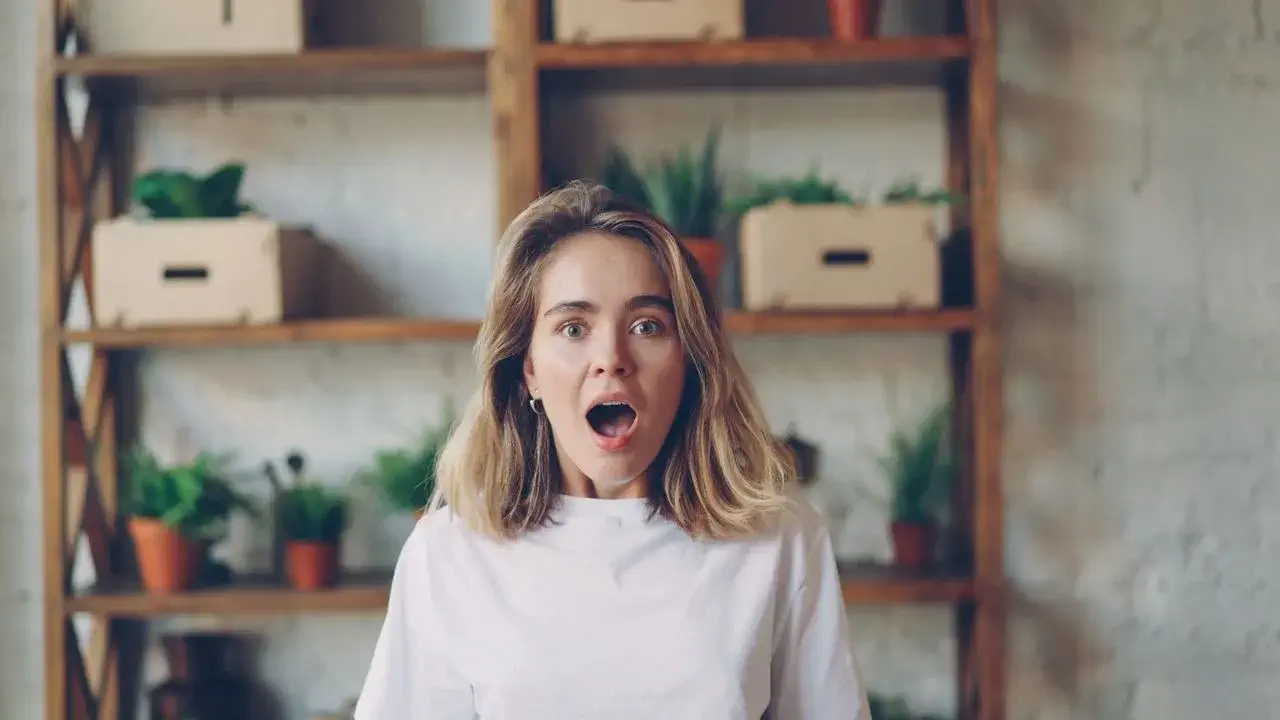 How to Plan an Experience Gift With a Group (And Keep the Surprise Alive)