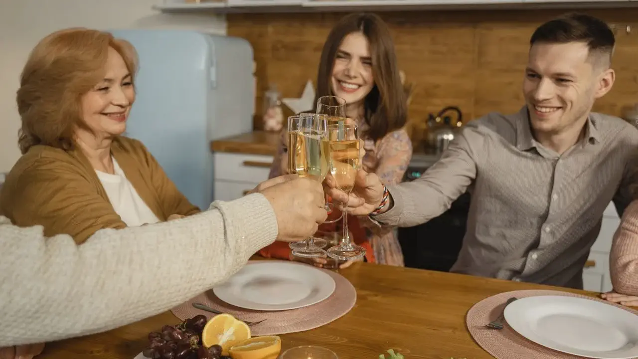 Gifts for In-Laws: How to Coordinate Without the Awkwardness (And Keep It a Surprise)